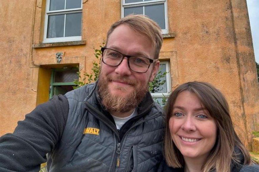 Couple buy 'uninhabitable' Welsh farmhouse and change their whole lives
