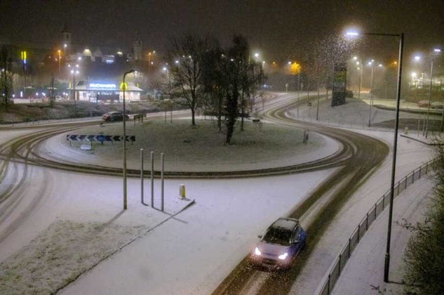 Full list of roads shut by snow and ice in Wales
