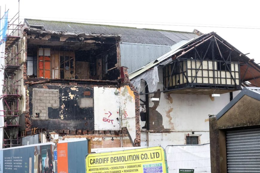 Indoor market that was bustling heart of Welsh town smashed to bits and flattened
