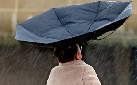 Weather Experts Warn ‘Super El Niño’ Could Bring Storms and Extreme Conditions to the UK